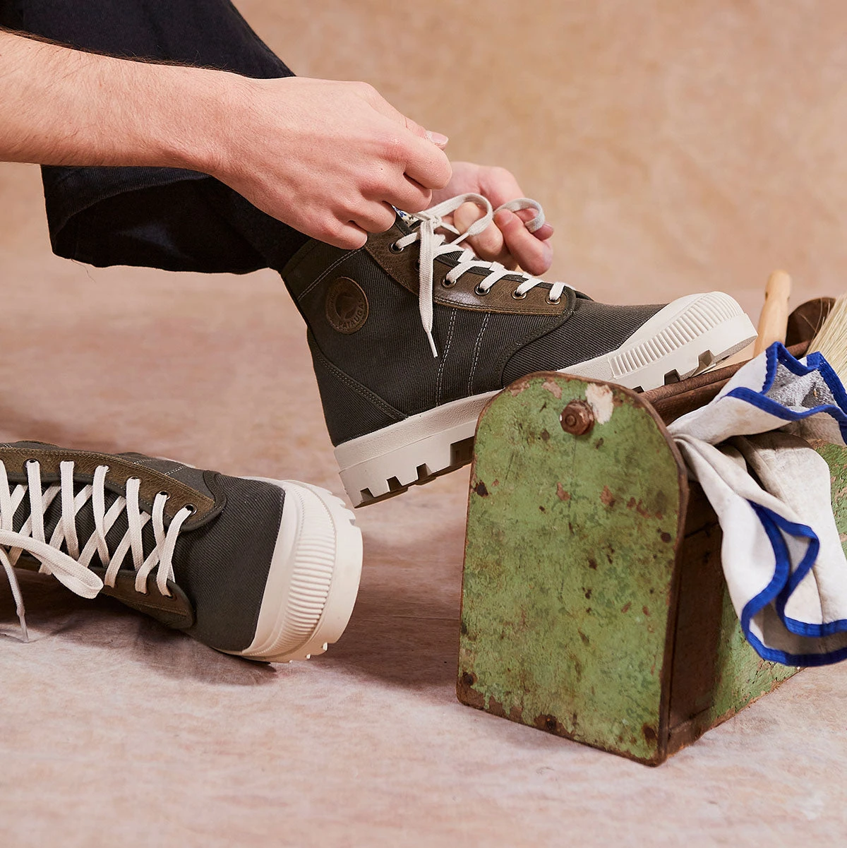 Pataugas AUTHENTIQUE M/SC F2I KAKI 5 Pataugas AUTHENTIQUE M/SC F2I KAKI – Image 3